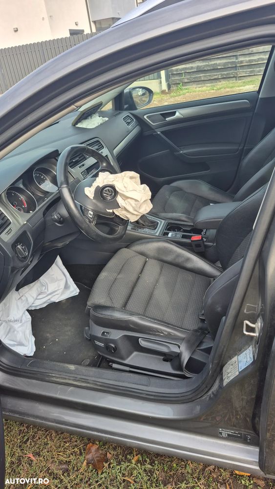VOLKSWAGEN Golf 2014 — imagine 18