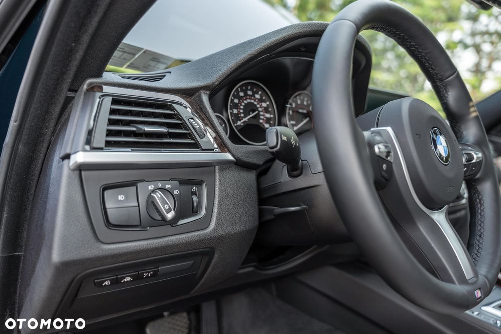 BMW Seria 4 435i xDrive M Sport - 24
