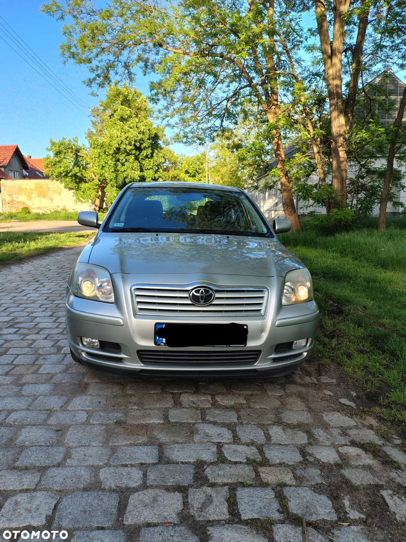 Toyota Avensis 1.8 VVT-i - 2