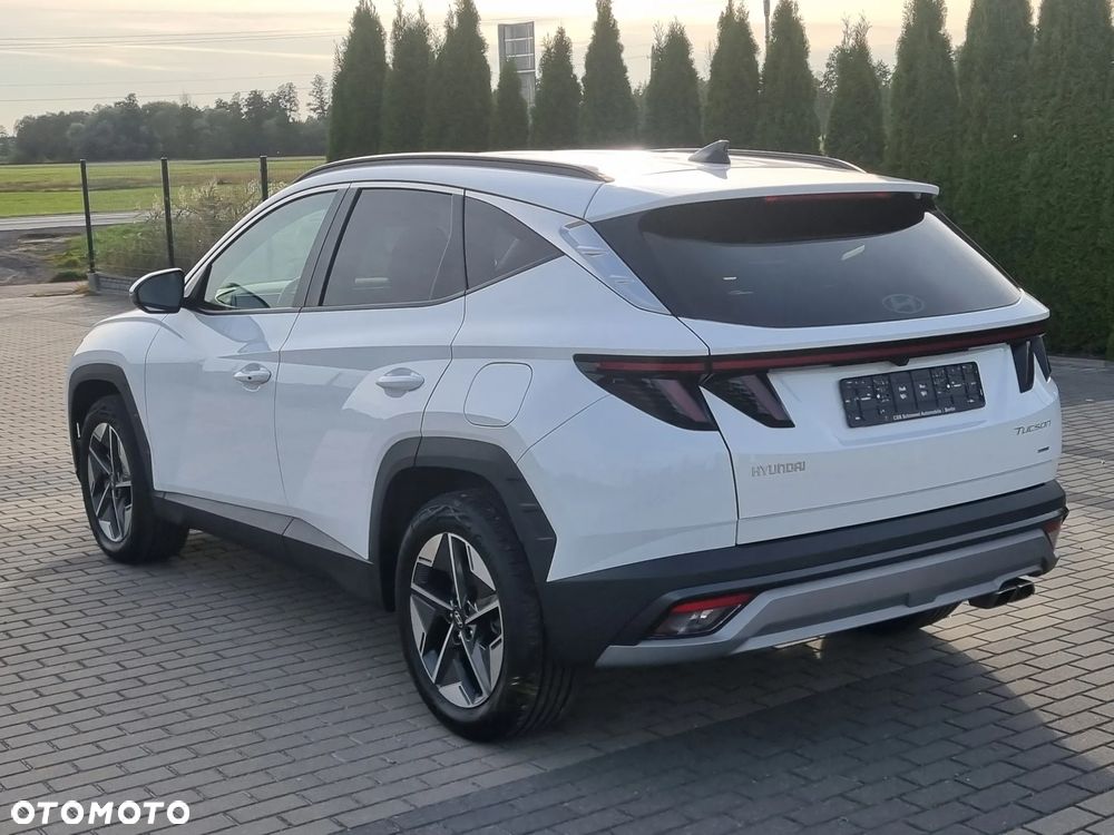 Hyundai Tucson 1.6 CRDi 48V-Hybrid 4WD DCT Select - 5