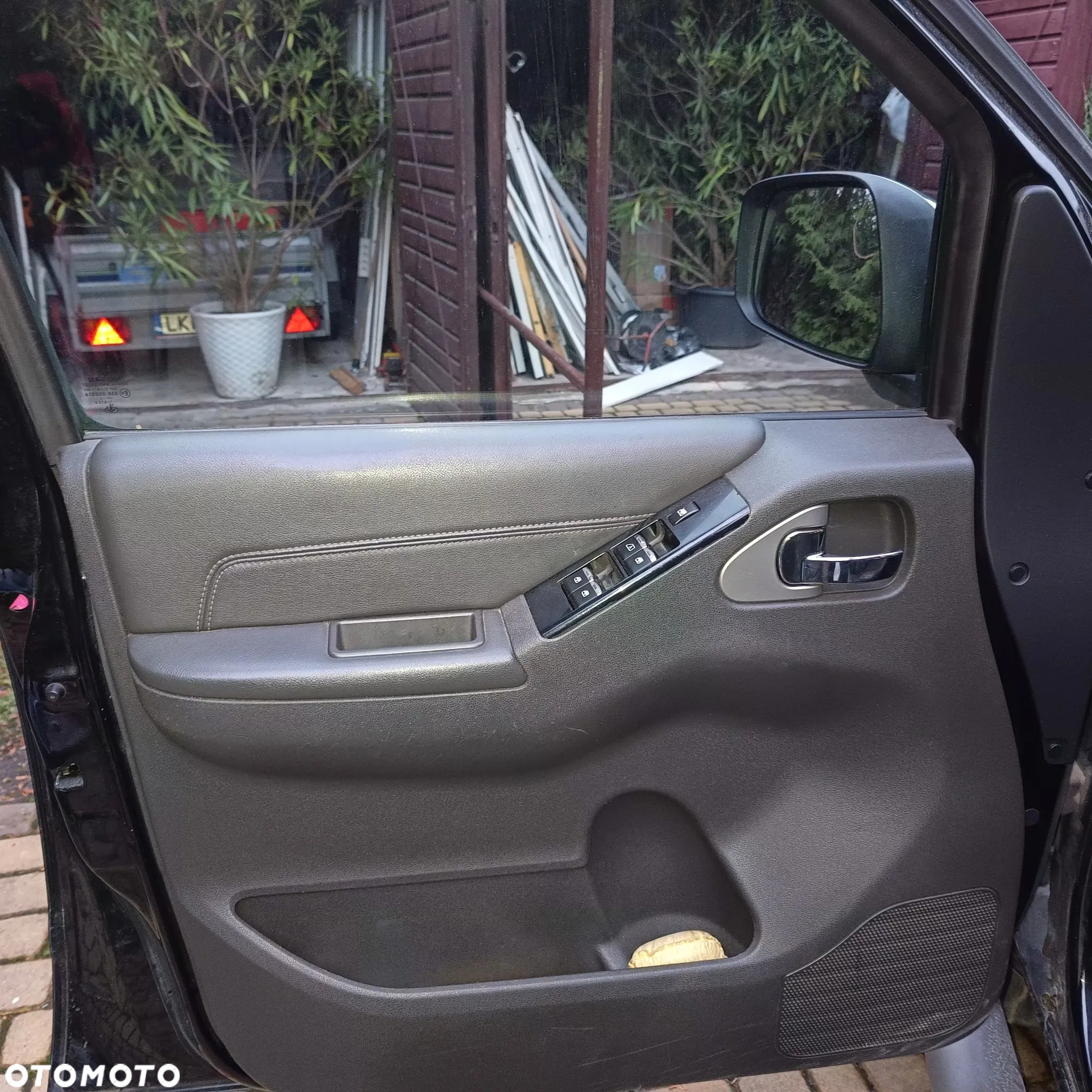 Nissan Navara - 10