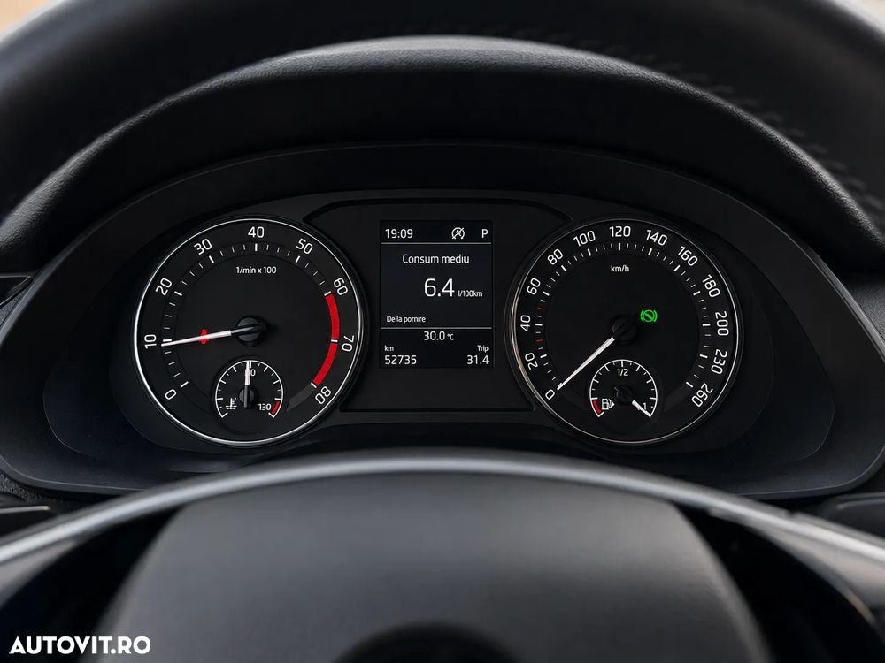 Skoda Octavia 1.5 TSI DSG MHEV Ambition - 9