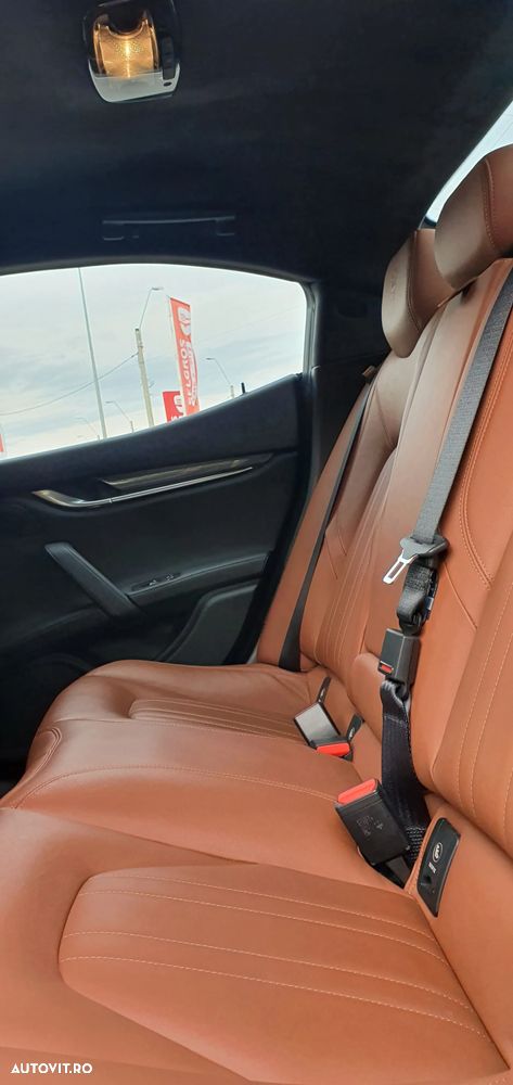 Maserati Ghibli - 24