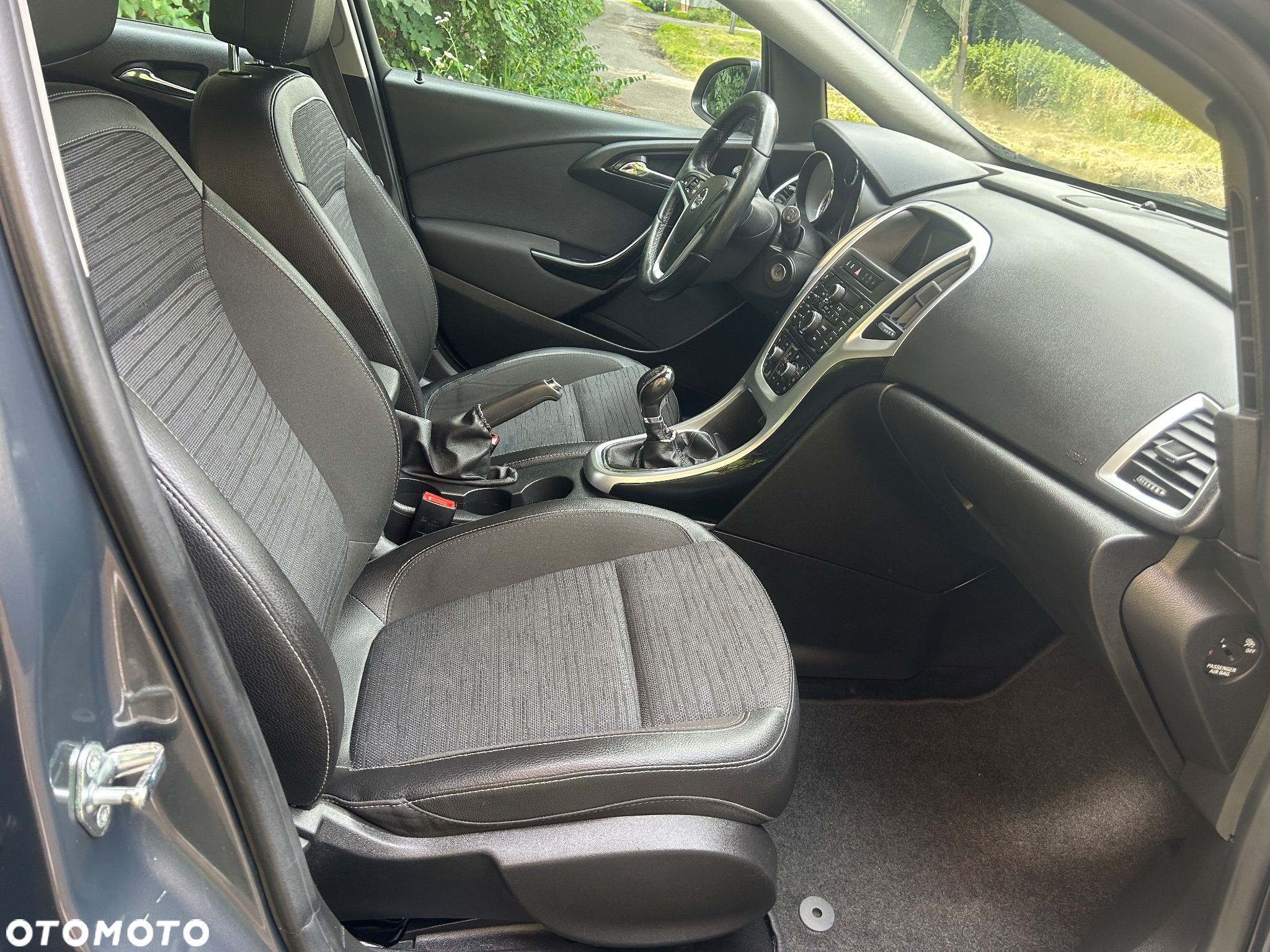 Opel Astra 1.6 Exklusiv - 25