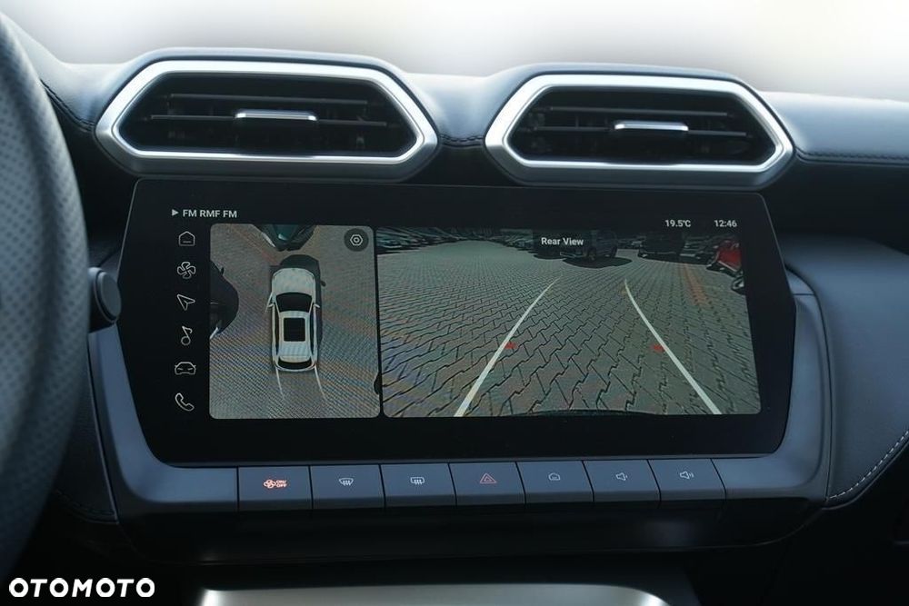 MG ZS 1.5 HEV+ Exclusive - 20