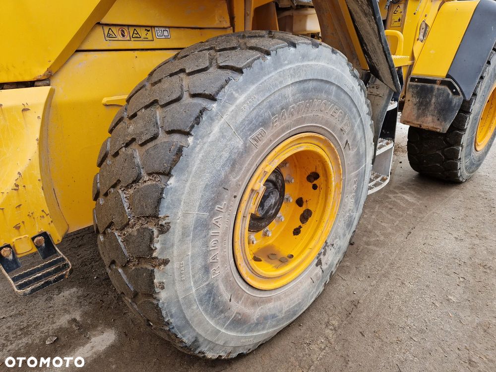 JCB 427HT - 17