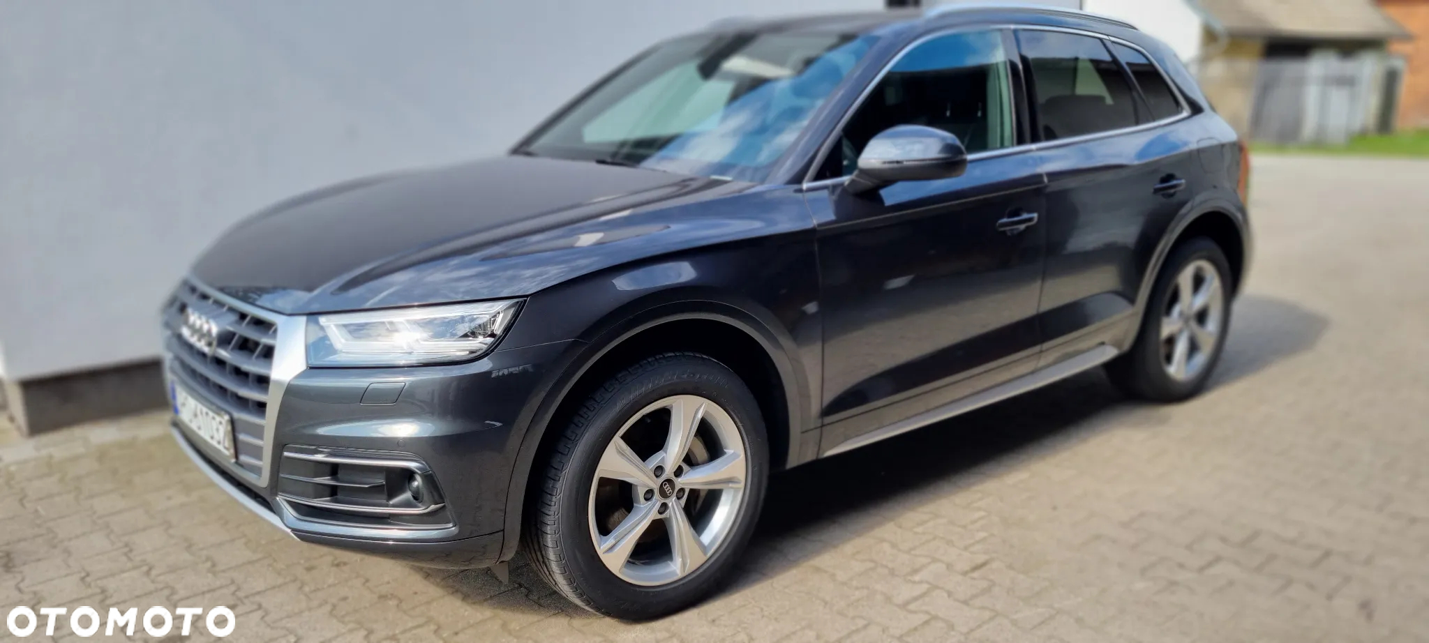 Audi Q5 50 TFSI e Quattro S tronic - 4