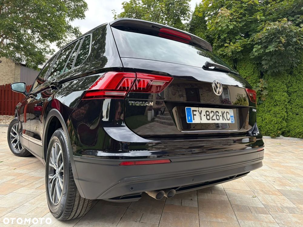 Volkswagen Tiguan - 12