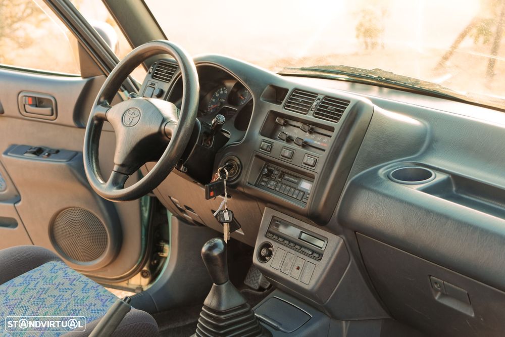 Toyota RAV4 TA - 30