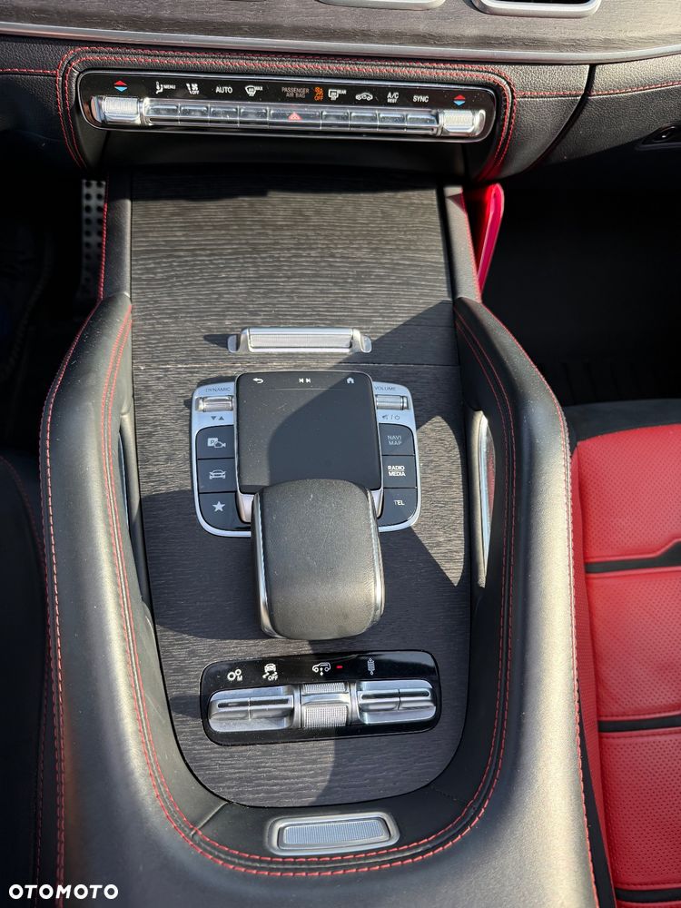 Mercedes-Benz GLE AMG Coupe 53 4-Matic Premium Plus - 23