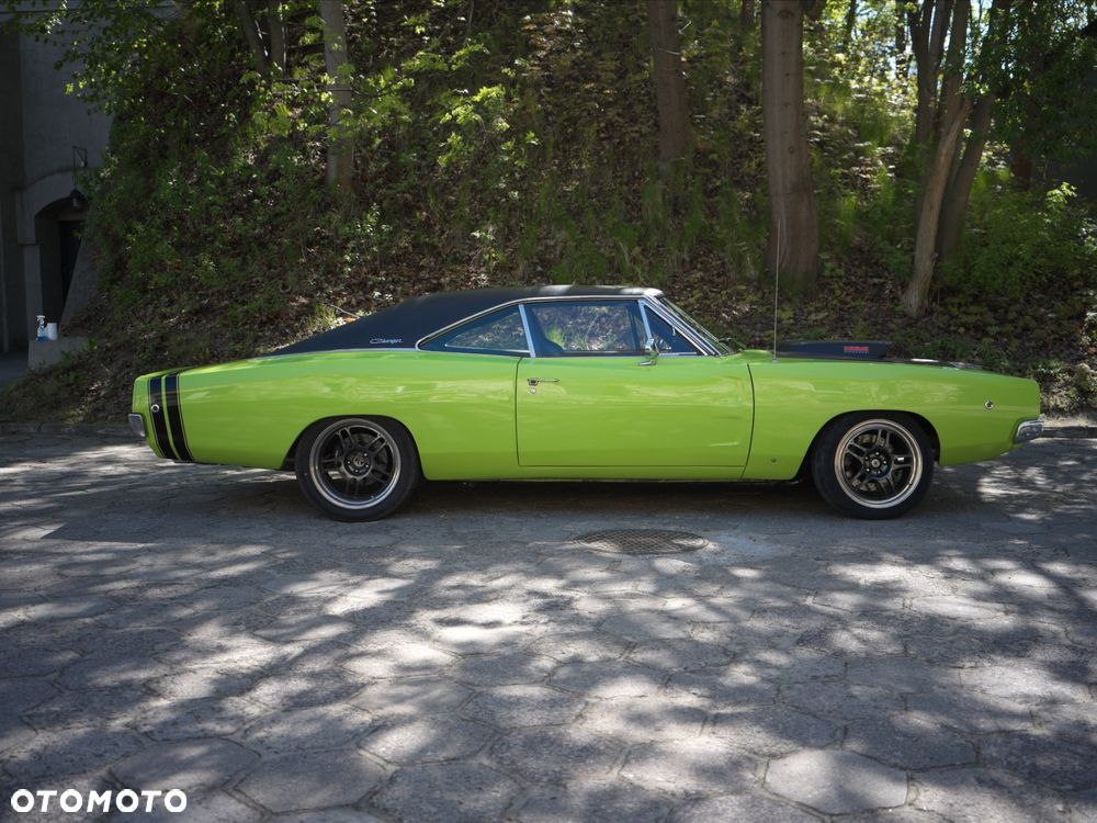 Dodge Charger - 7