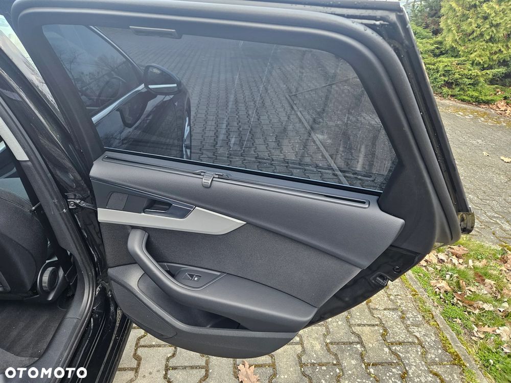 Audi A4 Avant 40 TFSI S tronic - 19