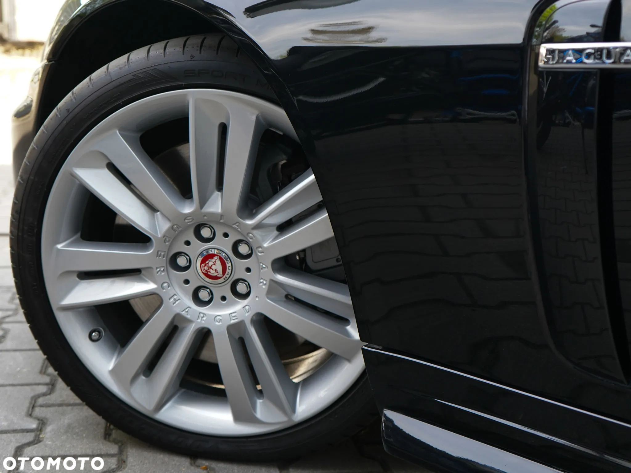 Jaguar XK XKR 5.0 Kompressor Coupe - 7