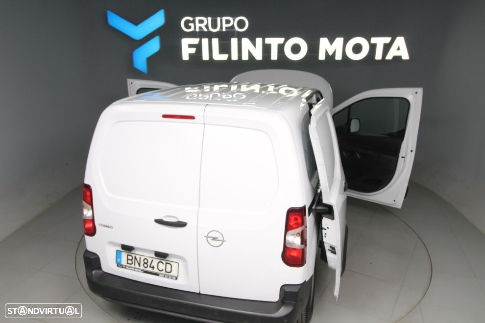 Opel Combo Cargo 1.5 D - 10