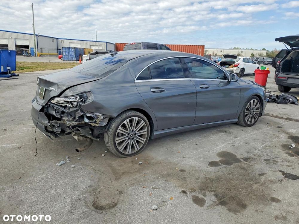 Mercedes-Benz CLA 250 4-Matic Sport - 4