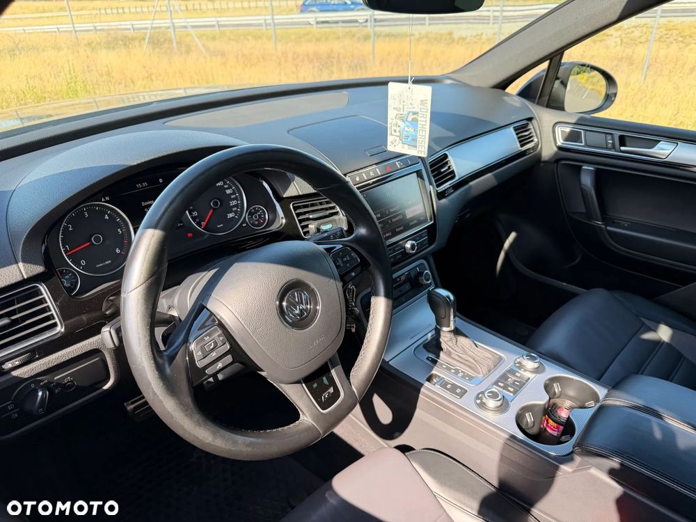 Volkswagen Touareg 3.0 V6 TDI BMT Perfectline R-Style - 7