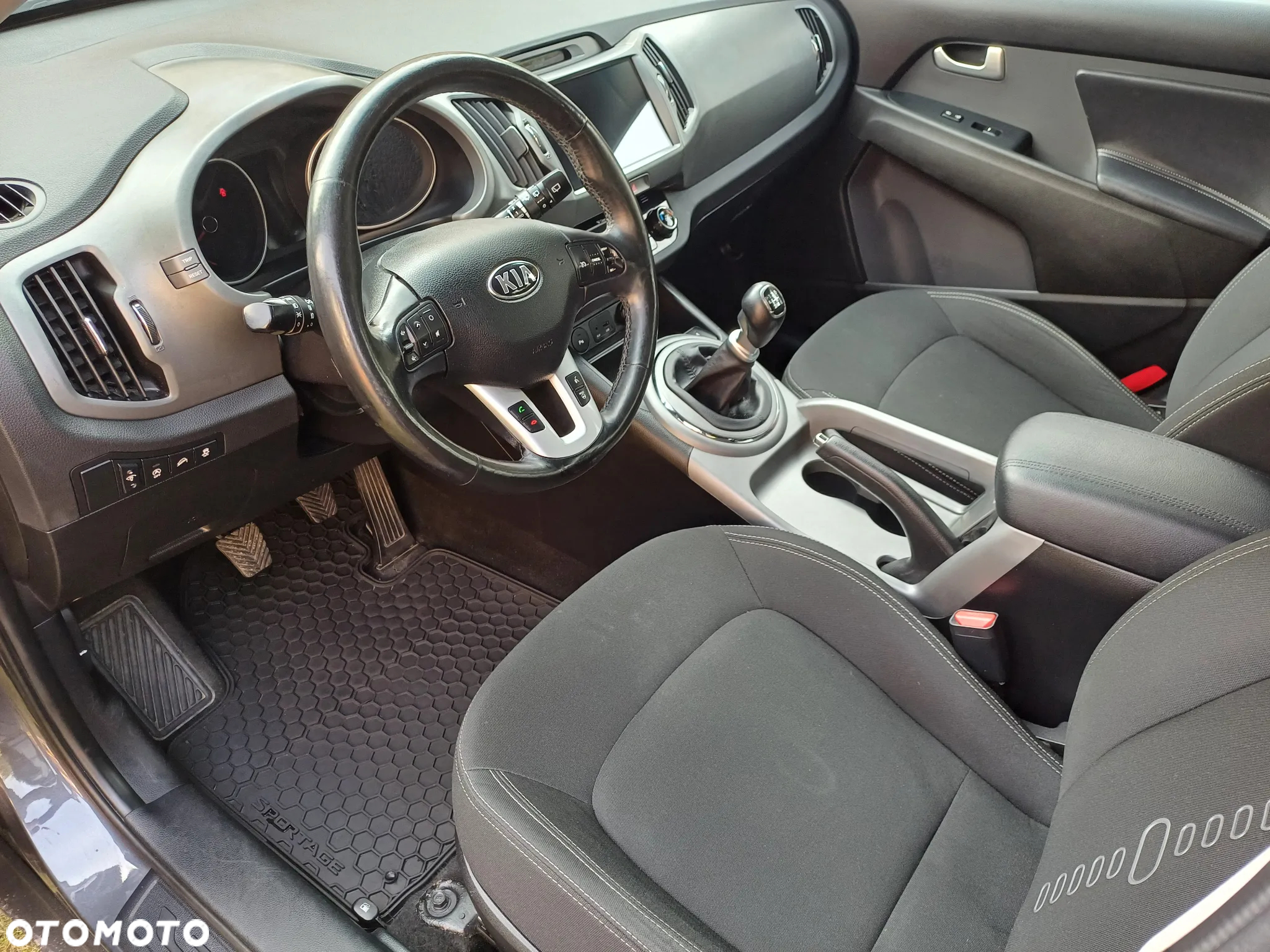 Kia Sportage 1.6 GDI Business Line L 2WD - 9