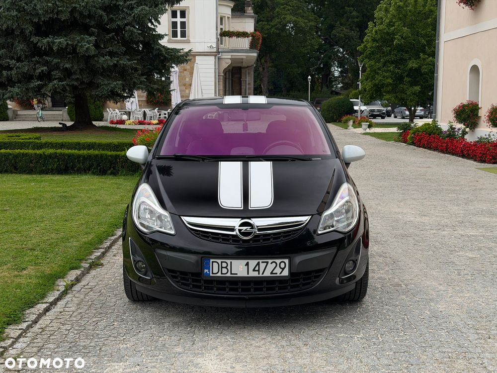 Opel Corsa 1.4 16V Edition 150 - 2