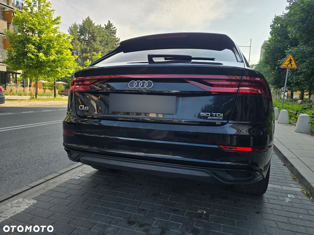 Audi Q8 - 11