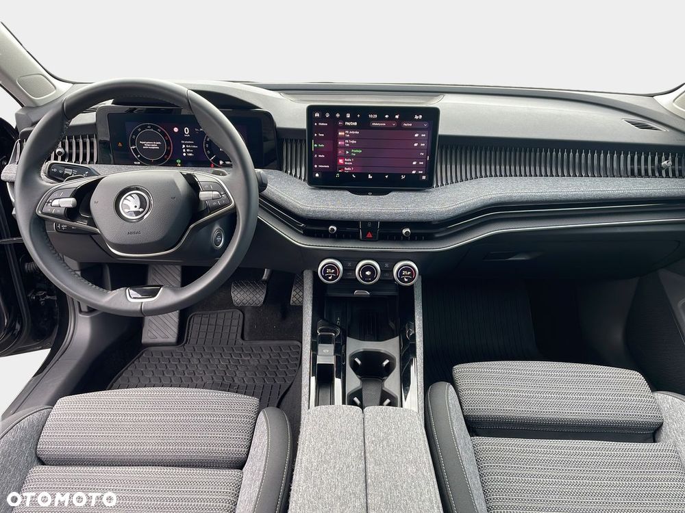 Skoda Superb 2.0 TDI SCR Selection DSG - 10