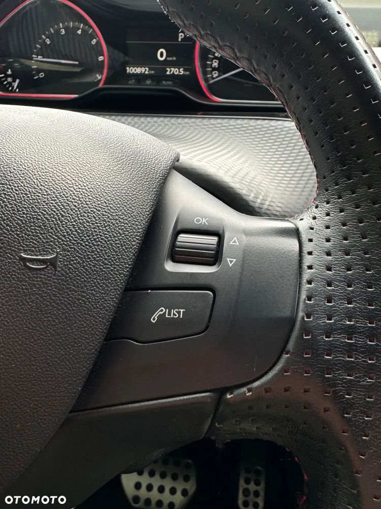 Peugeot 2008 PureTech 110 Stop&Start EAT6 GT-Line Edition - 23