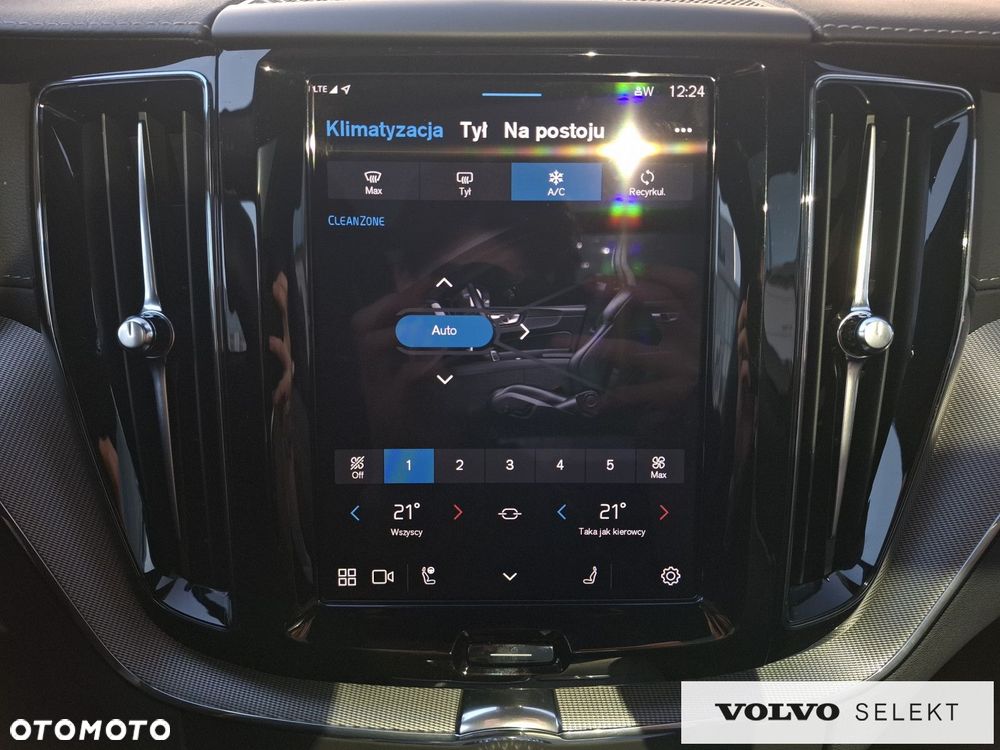 Volvo XC 60 - 22