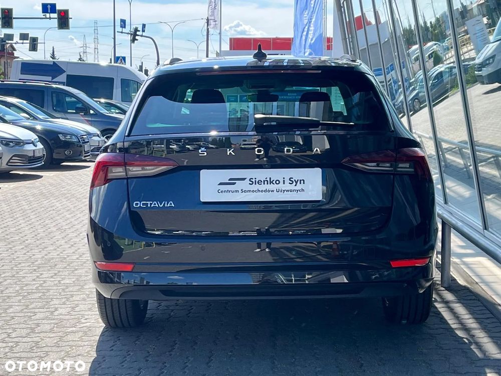 Skoda Octavia 2.0 TDI Ambition DSG - 15