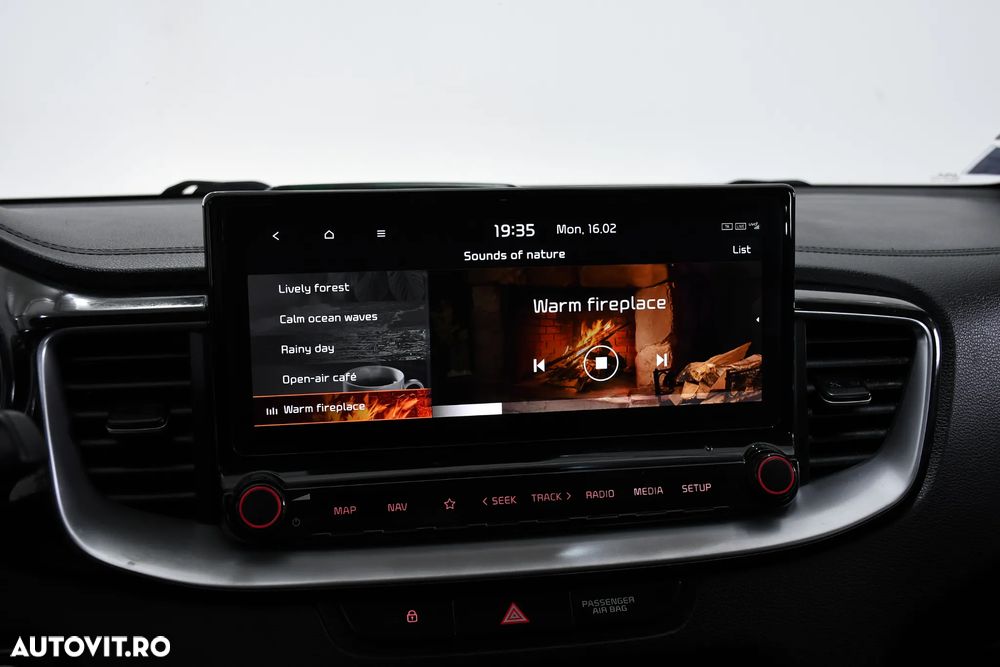 Kia Ceed 1.6 GDI DCT OPF Platinum Edition - 18