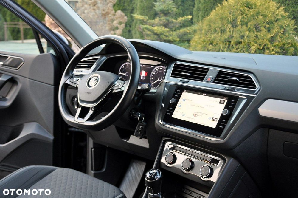 Volkswagen Tiguan - 25