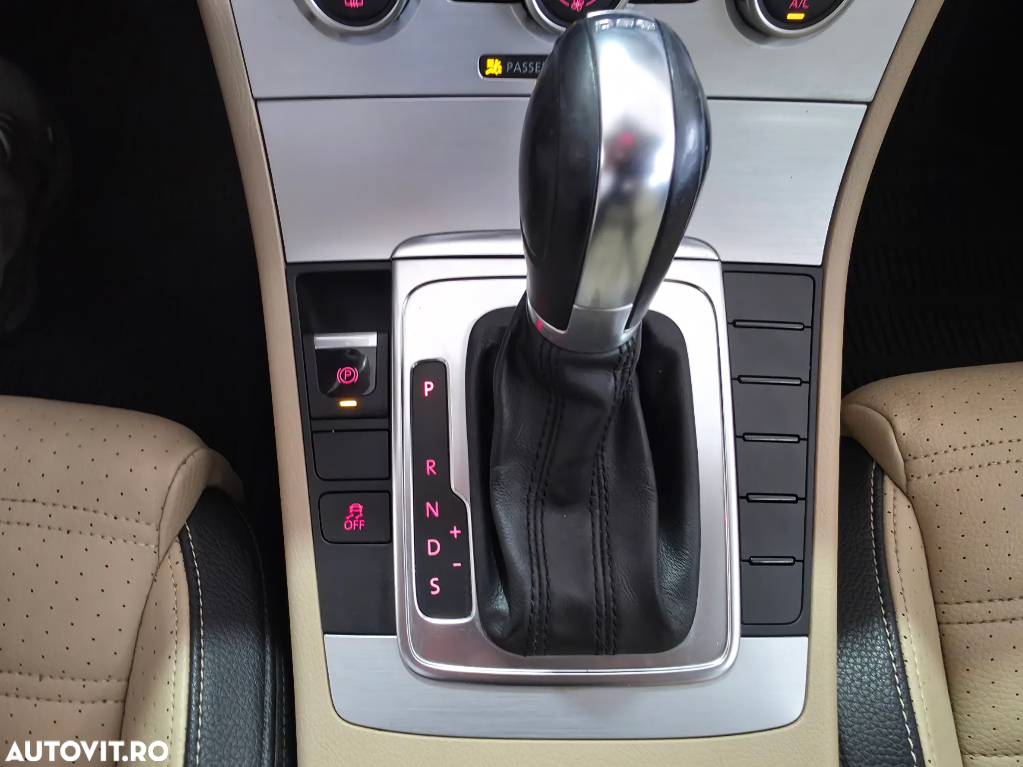 Volkswagen Passat CC 2.0 TSI DSG - 18
