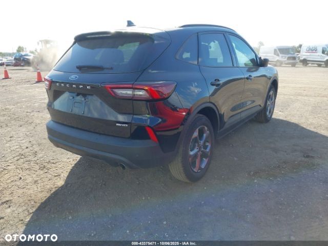 Ford Kuga - 9
