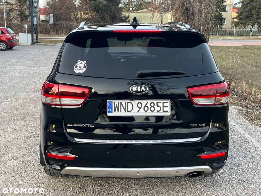 Kia Sorento - 4