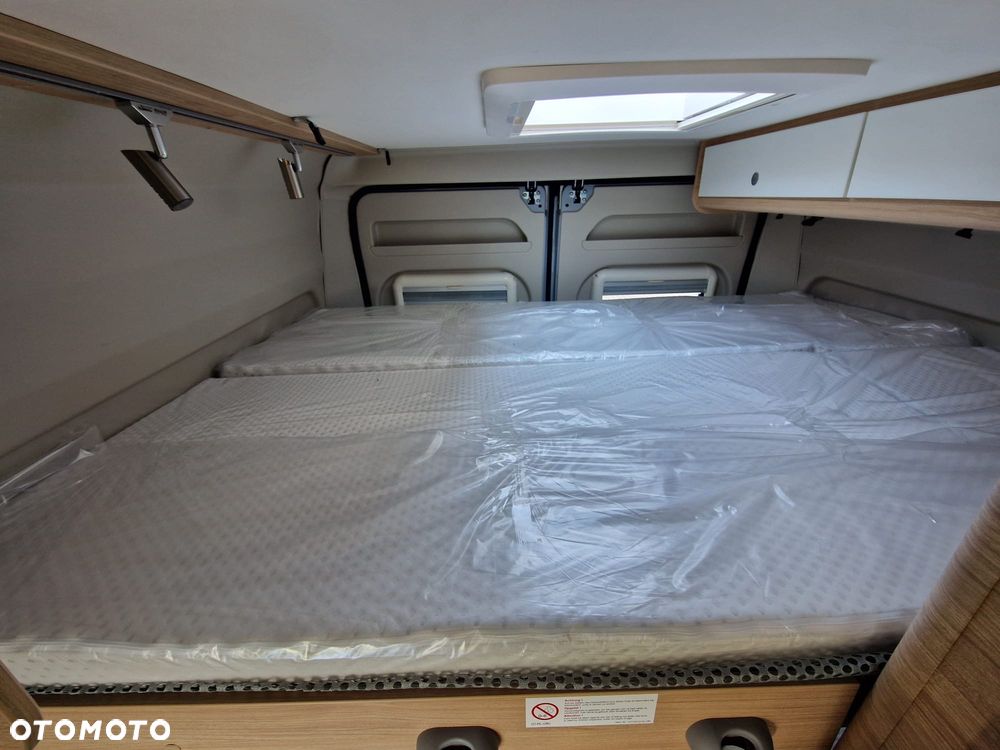 Possl Roadcar VAN R601 Nowy!! 2 osobne łóżka 160x185 FV23% - 18