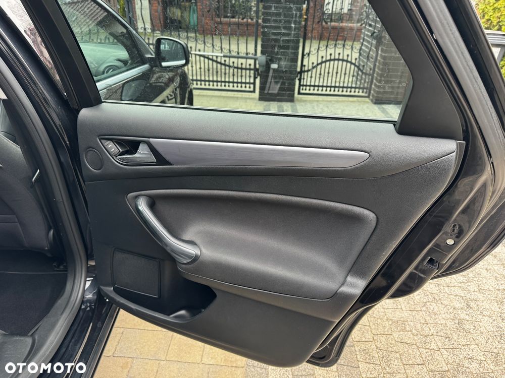 Ford Mondeo 2.0 TDCi Titanium X - 15