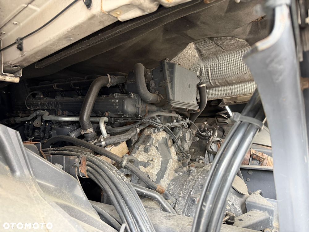 Scania 4X2 R420 - 11