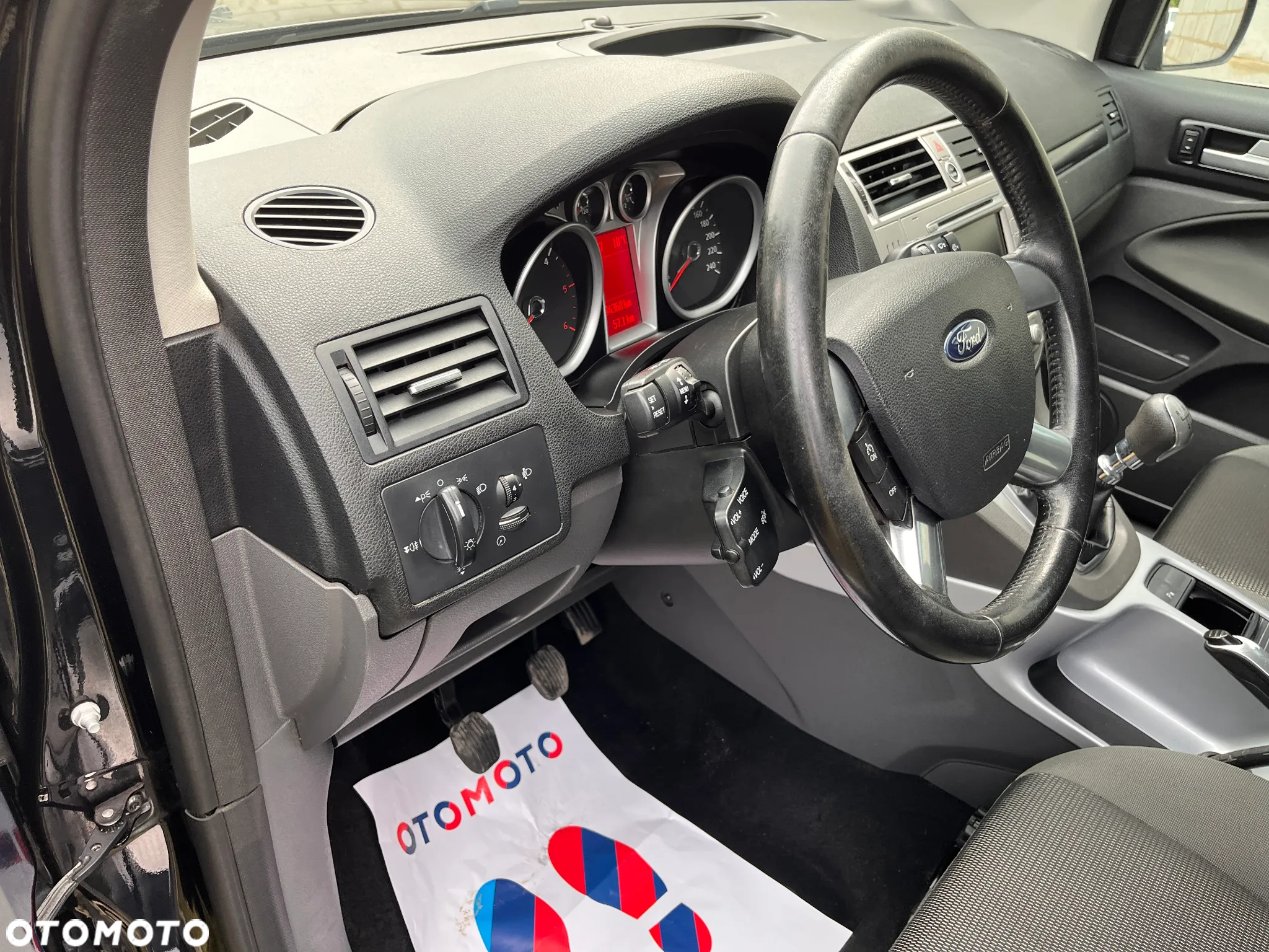 Ford Kuga 2.0 TDCi Titanium - 19