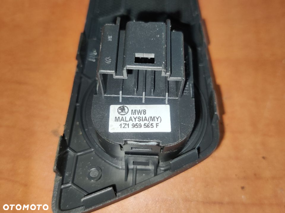Przełącznik Sterownia Lusterek Skoda Octavia 2 Lift II FL Europa 1Z1959565F - 6