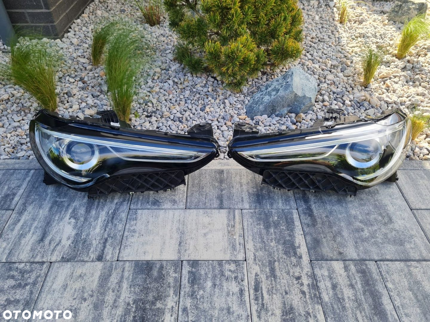 ALFA ROMEO STELVIO Kompletne Lampy przód Bi Xenon Dynamic Led 50559300 - 2