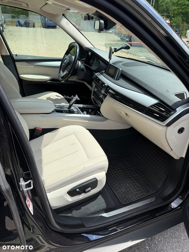 BMW X5 xDrive25d - 9