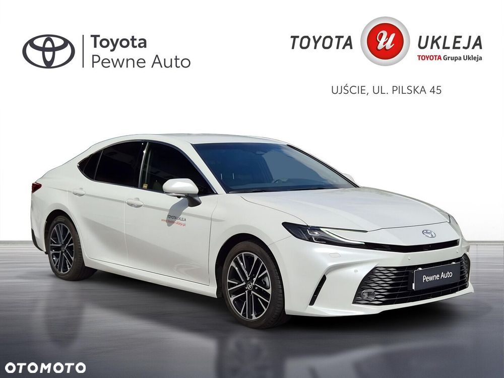 Toyota Camry - 38