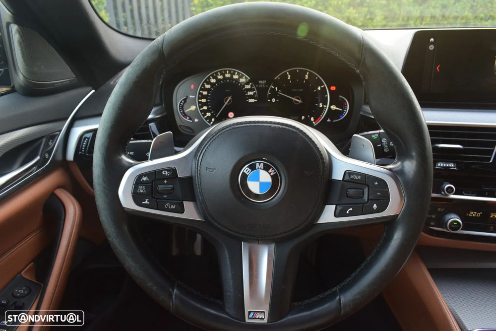 BMW 520 d Pack M Auto - 8