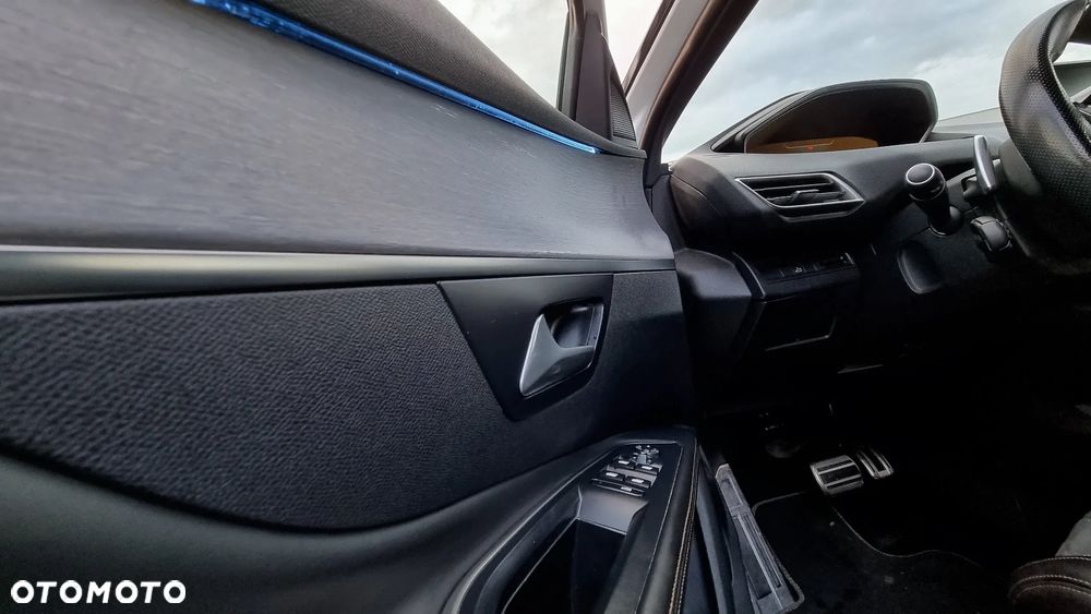 Peugeot 5008 - 14