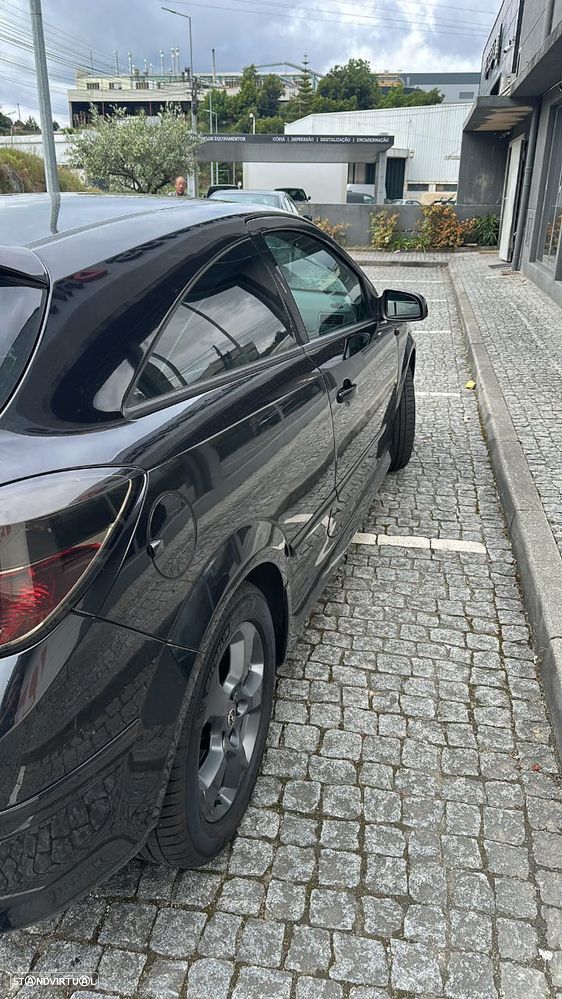 Opel Astra GTC 1.9 CDTI - 7