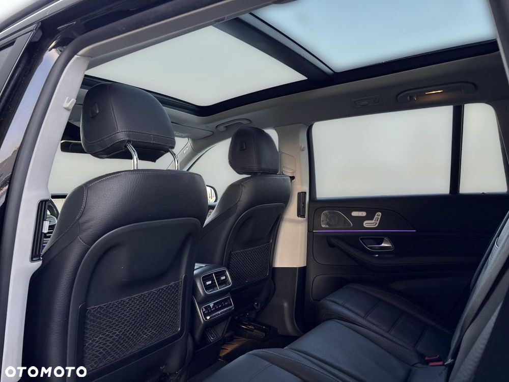 Mercedes-Benz GLS - 17