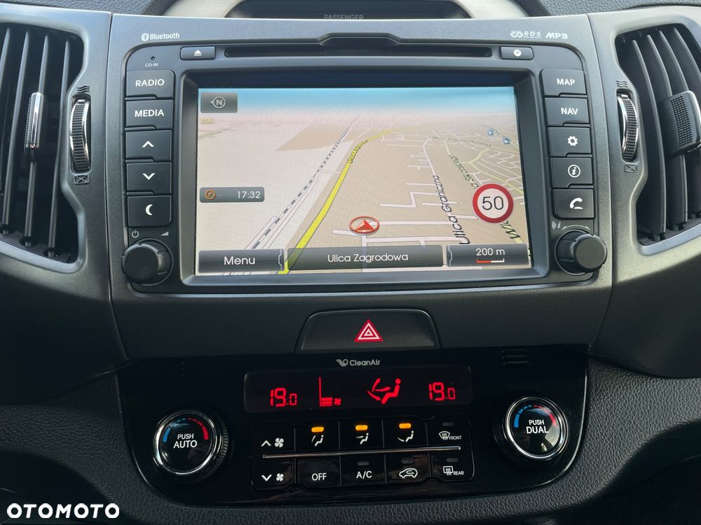 Kia Sportage 1.7 CRDI Business Line 2WD - 13