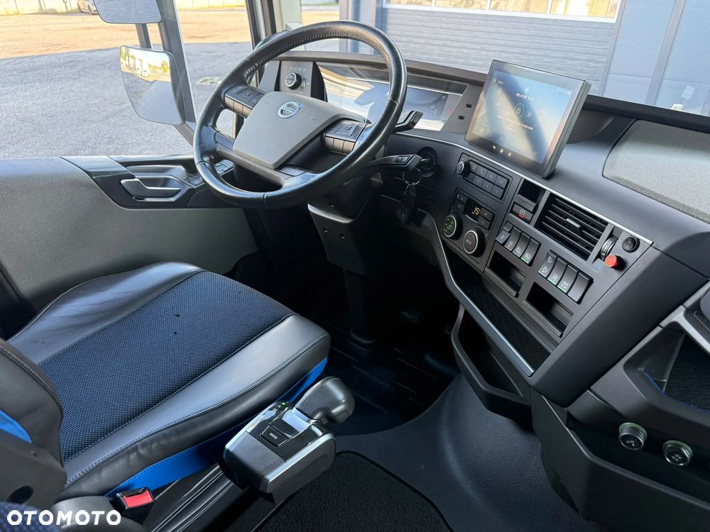 Volvo FH500 /EURO6/FULL LED/NAVI/KLIMA.POSTOJOWA/SPROWADZONY - 33