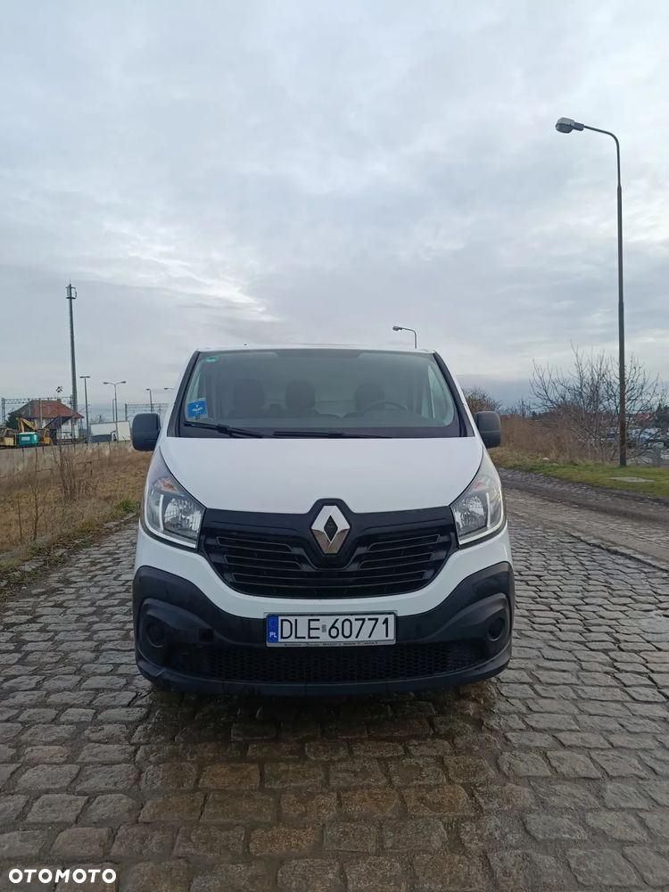 Renault Trafic - 2