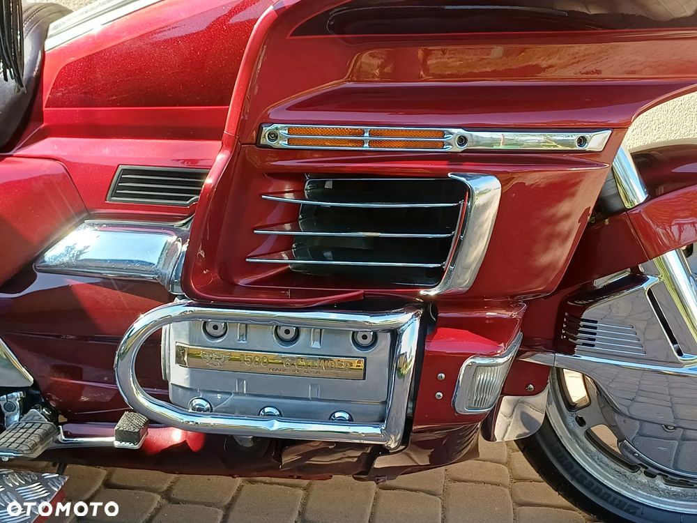 Honda GL - 19