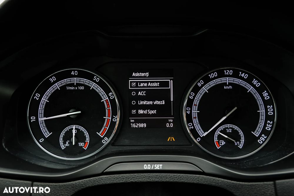 Skoda Karoq 1.5 TSI DSG Style - 7