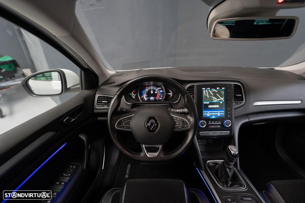 Renault Mégane 1.5 dCi Dynamique S SS - 10